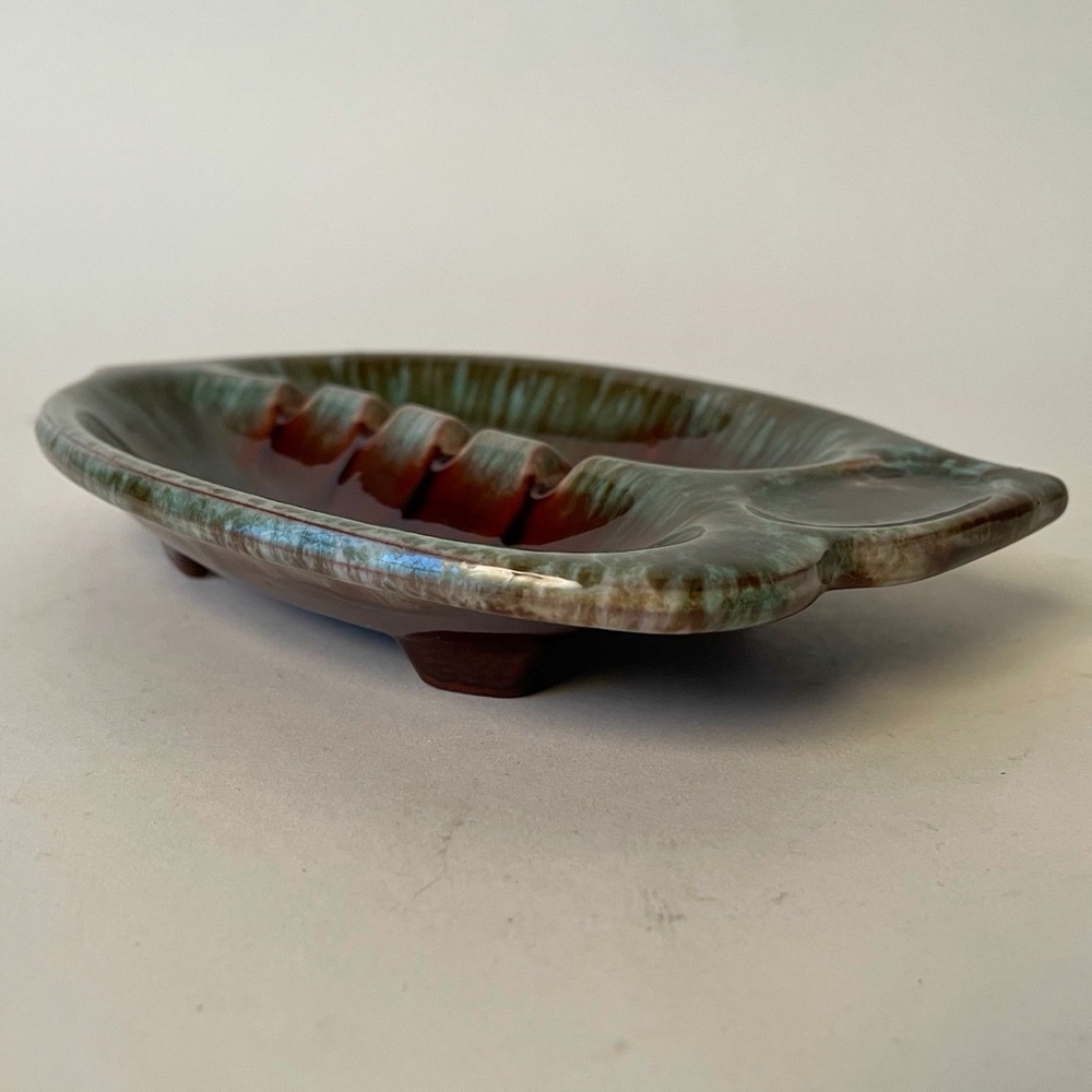 Vintage leaf, made in Japan ash tray - Picture 5 of 8